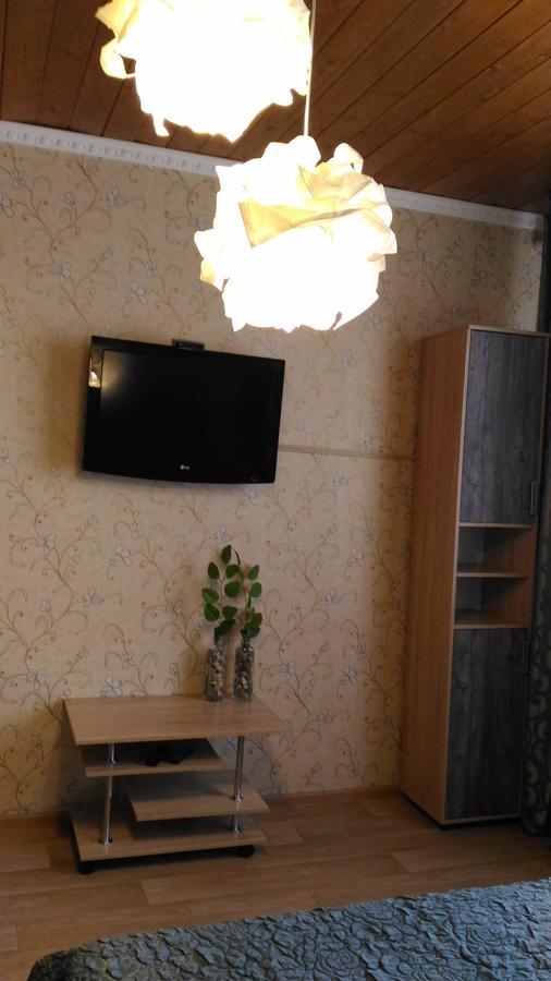 Guesthouse Ilona Йейск Екстериор снимка