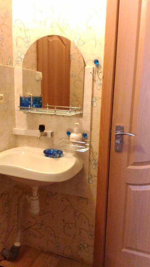 Guesthouse Ilona Йейск Екстериор снимка